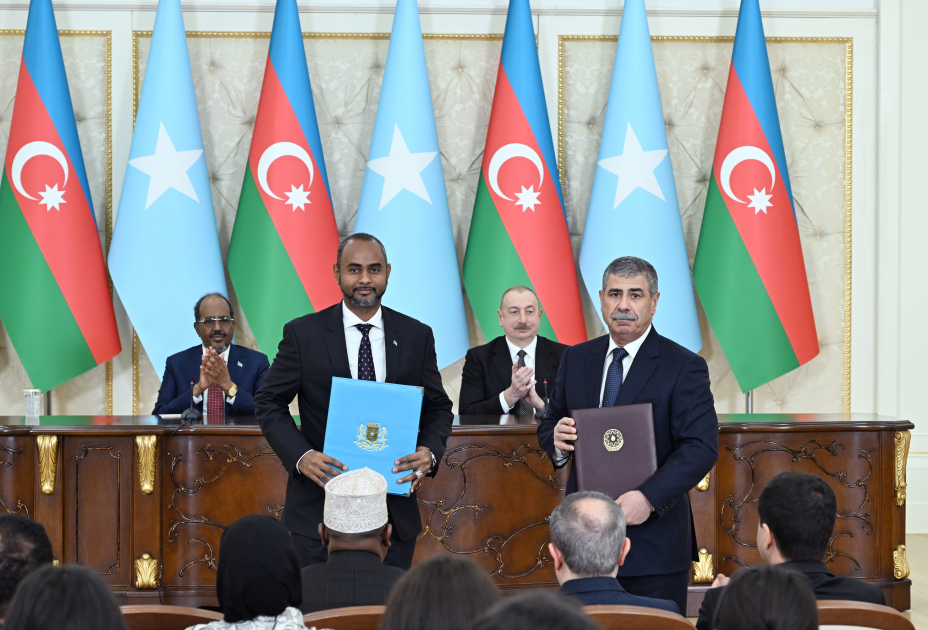 Azərbaycan ilə Somali arasında imzalanmış sənədlərin mübadiləsi mərasimi olub (YENİLƏNİB) (FOTO)