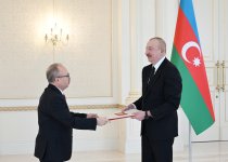 Prezident İlham Əliyev Türkiyənin Azərbaycanda yeni təyin olunmuş səfirinin etimadnaməsini qəbul edib (FOTO/VİDEO) (YENİLƏNİB)