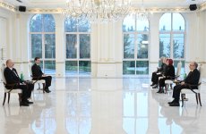 Prezident İlham Əliyev Türkiyənin Azərbaycanda yeni təyin olunmuş səfirinin etimadnaməsini qəbul edib (FOTO/VİDEO) (YENİLƏNİB)