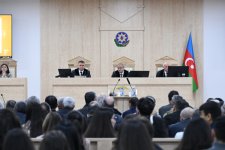 Ruben Vardanyanın təqsirləndirildiyi cinayət işinin məhkəmə baxışı davam etdirilib (FOTO)