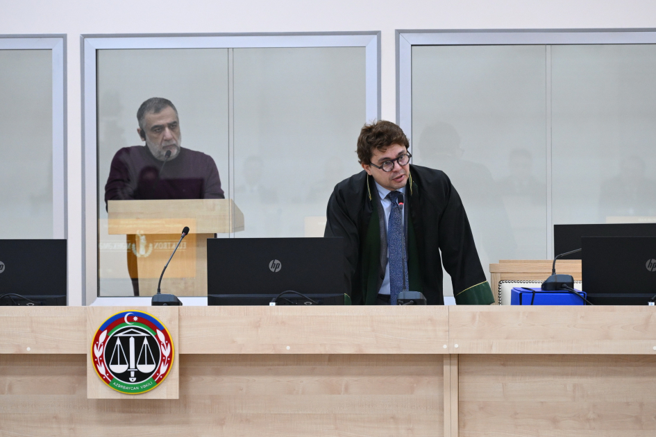 Ruben Vardanyanın təqsirləndirildiyi cinayət işinin məhkəmə baxışı davam etdirilib (FOTO)