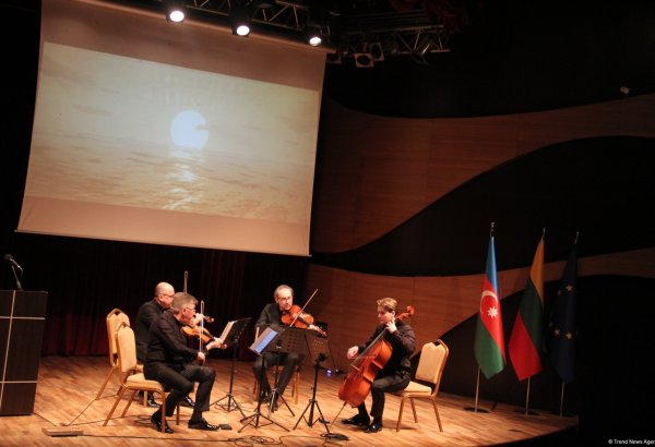 Bakıda Litva Dövlətçiliyinin Bərpası Günü münasibətilə Çürlenis adına kvartetin konserti keçirilib (FOTO)