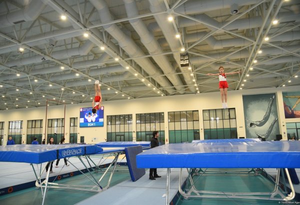 Milli Gimnastika Arenasında batut gimnastikası, tamblinq üzrə ölkə çempionatı və Bakı birinciliyi davam edir (FOTO)