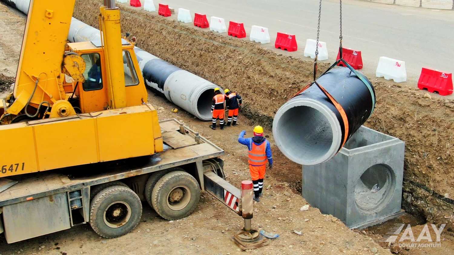 Füzuli şəhərinin daxili yollarının tikinti işləri nə yerdədir?  (FOTO/VİDEO)