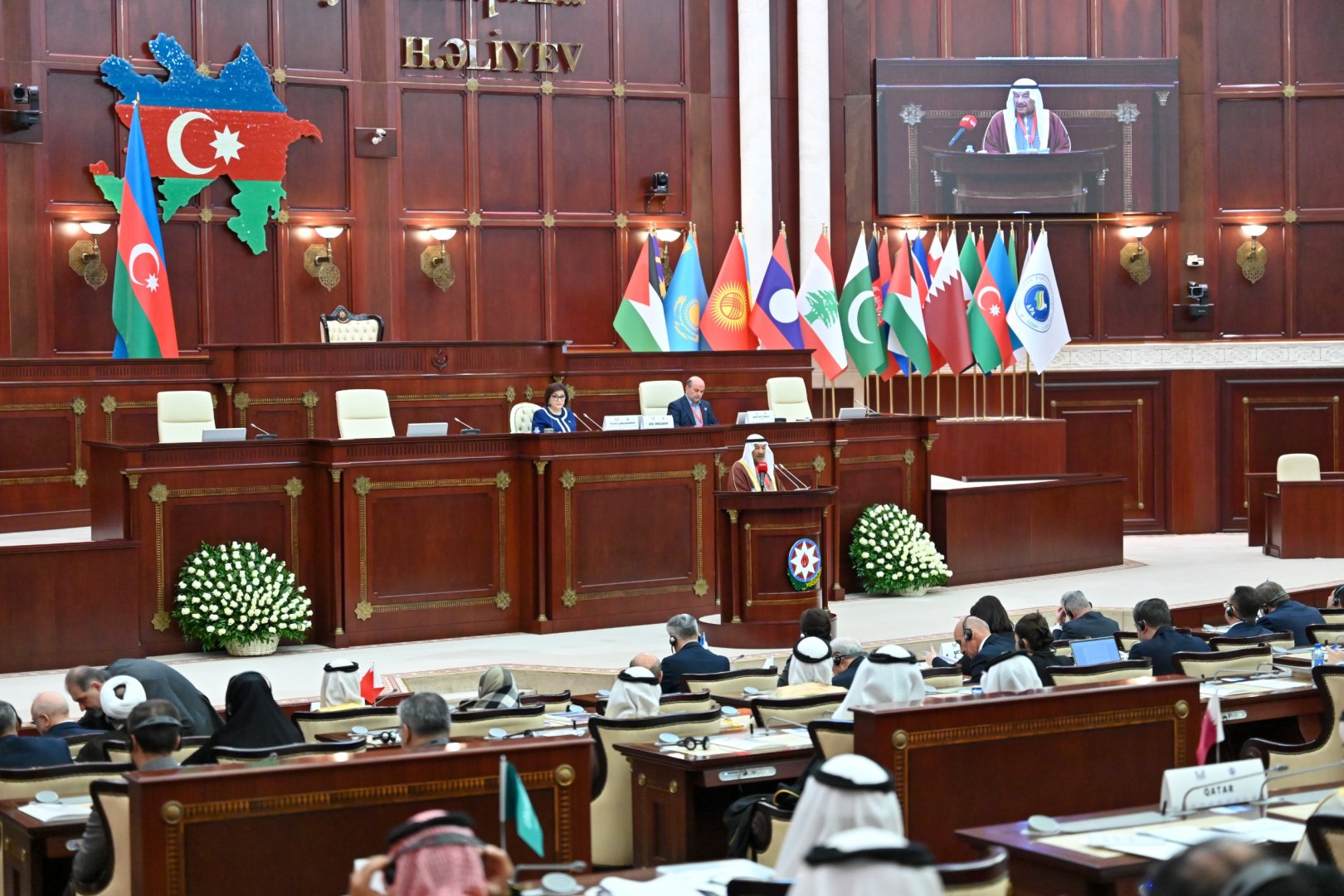 Bakıda Asiya Parlament Assambleyasının 15-ci Plenar Sessiyasının birinci günü başa çatıb (ƏLAVƏ EDİLİB) (FOTO)