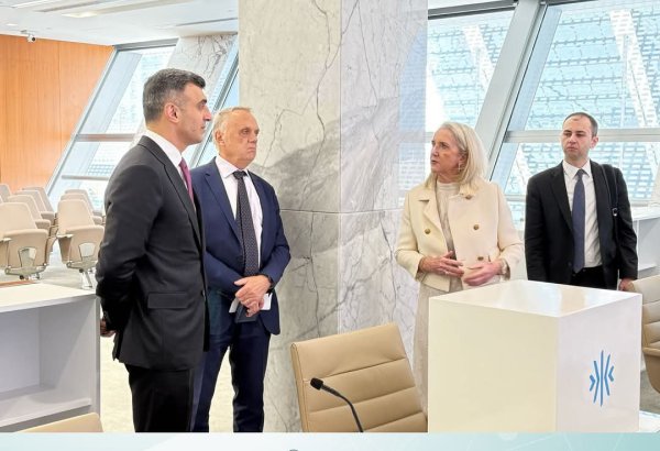 Azərbaycanla Abu-Dabi Qlobal Bazarı arasında əməkdaşlıq imkanları dəyərləndirilib (FOTO)