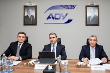 ADY ilə Asiya İnkişaf Bankı arasında Sumqayıt–Yalama dəmiryol xəttinin bərpası müzakirə olunub (FOTO)