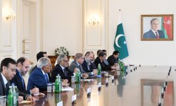 Prezident İlham Əliyevin Pakistanın Baş naziri ilə geniş tərkibdə görüşü olub (FOTO/VİDEO) (YENİLƏNİB-2)