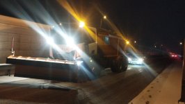 Bakı qardan təmizlənir (FOTO/VİDEO)