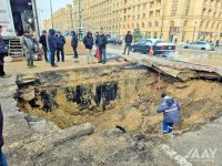 Heydər Əliyev prospektində yol çökdü - hərəkət məhdudlaşdırıldı (FOTO)