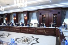 Milli Məclisin Əmək və sosial siyasət komitəsinin iclası keçirilib (FOTO)