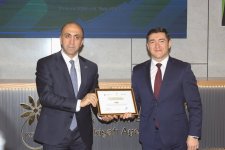 ESG üzrə Yol Xəritəsinin təqdimatı və bu sahədə fərqlənənlərin mükafatlandırılması olub (FOTO)