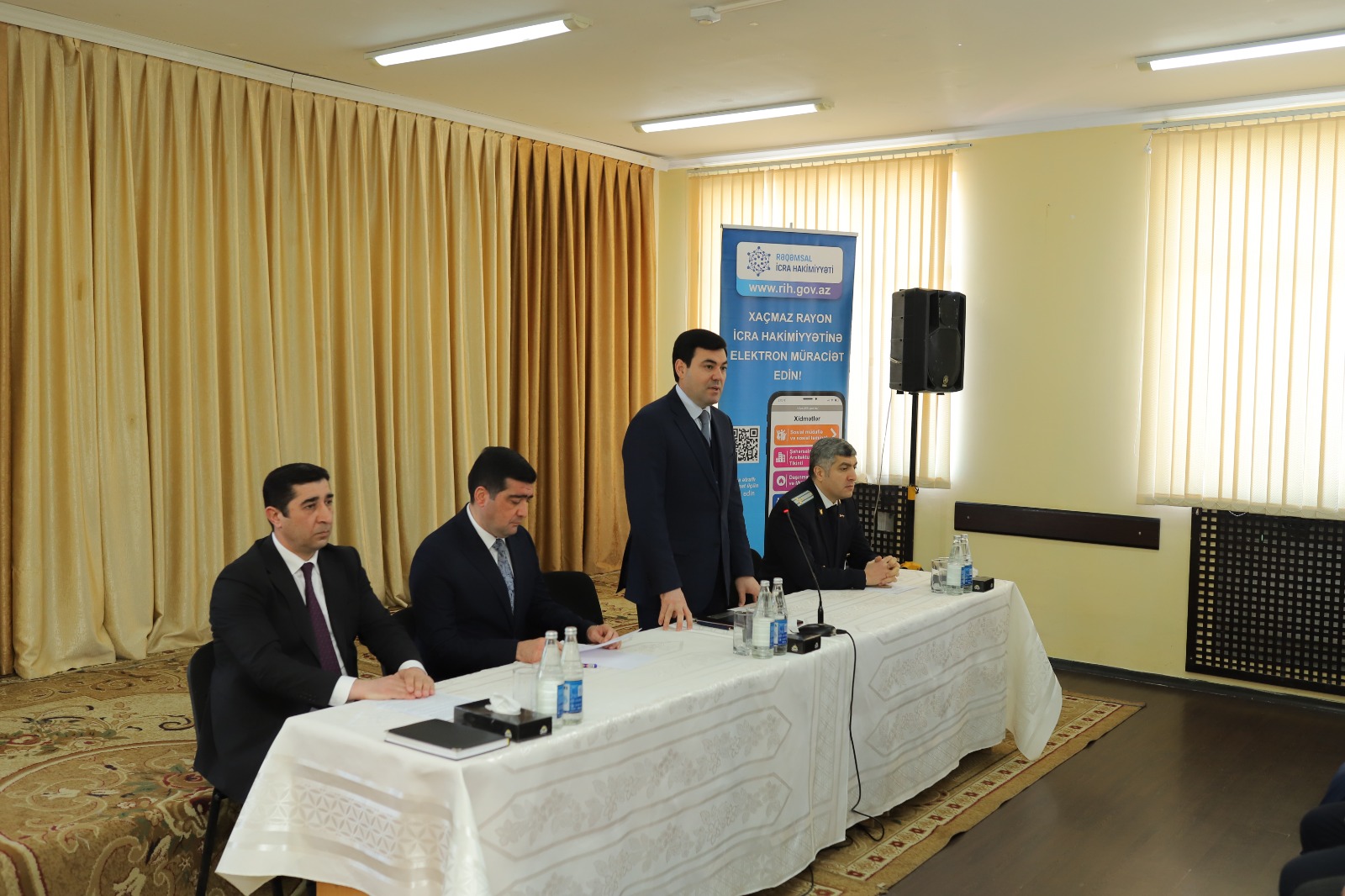 Köhnə Xaçmaz kəndində sakinlərin müraciət və təklifləri dinlənilib (FOTO)