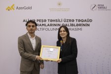 “AzerGold” QSC-nin təqaüd müsabiqəsinin qalibləri mükafatlandırılıb (FOTO)