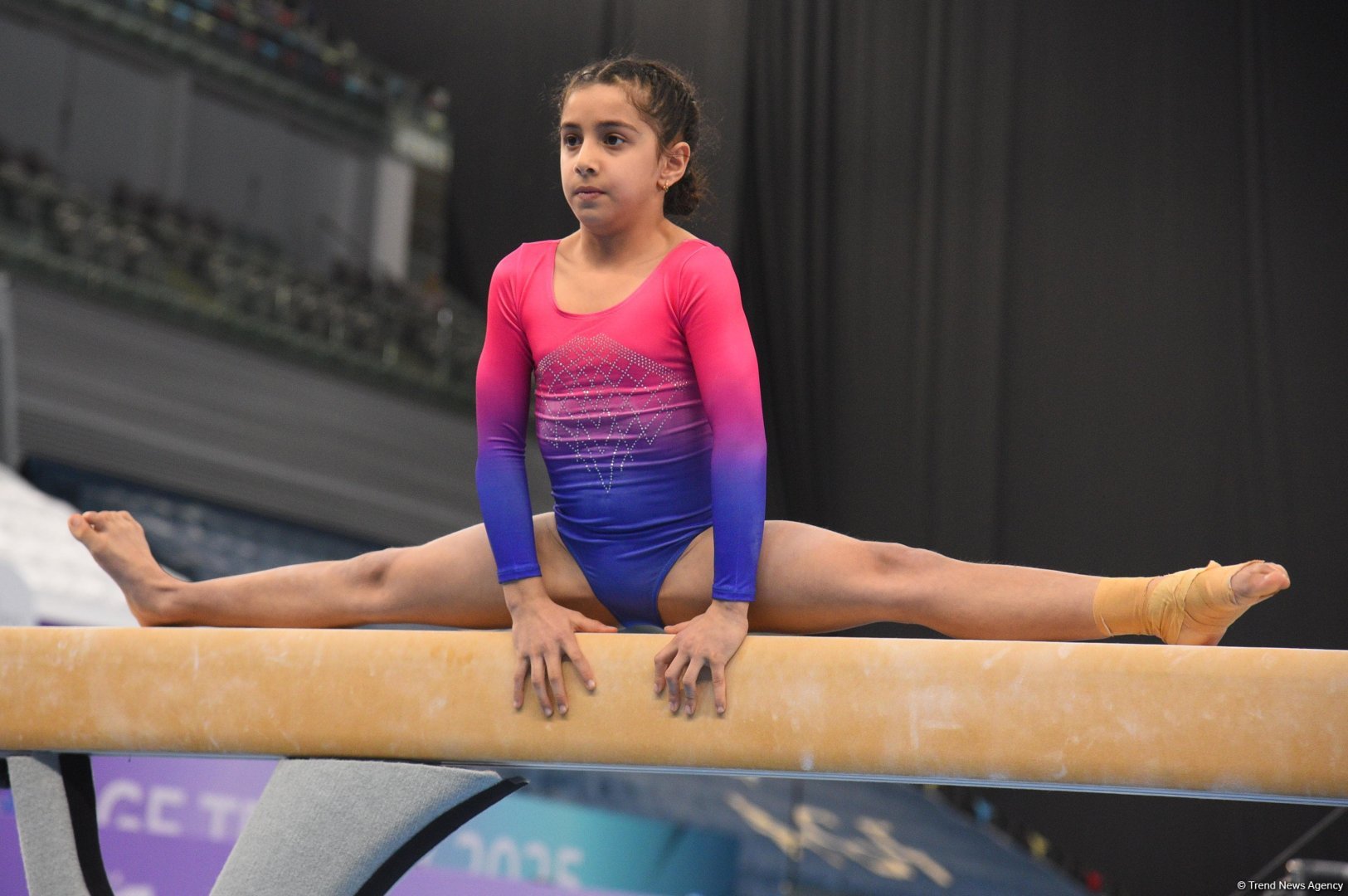 Milli Gimnastika Arenasında Bakı çempionatı və ölkə birinciliyi start götürüb (FOTO)