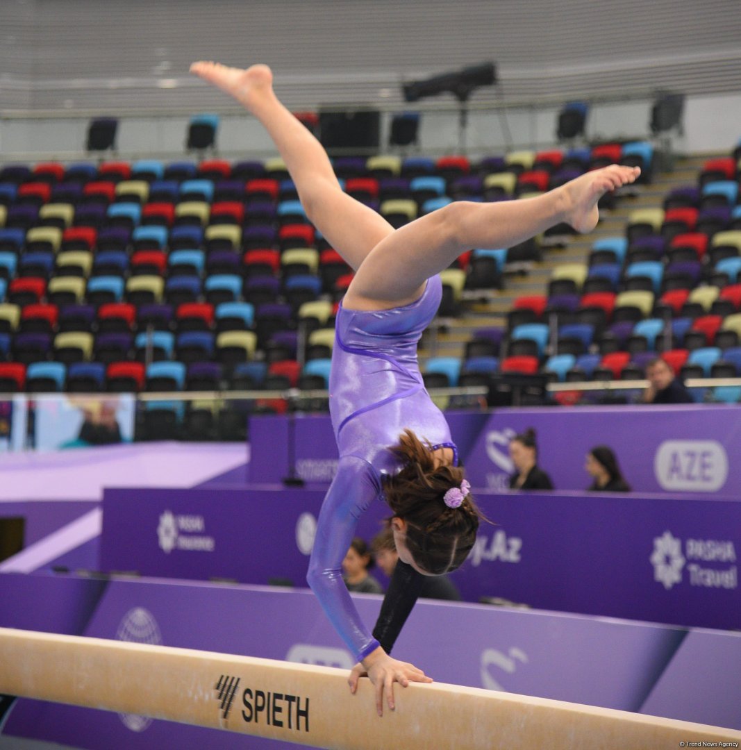 Milli Gimnastika Arenasında Bakı çempionatı və ölkə birinciliyi start götürüb (FOTO)