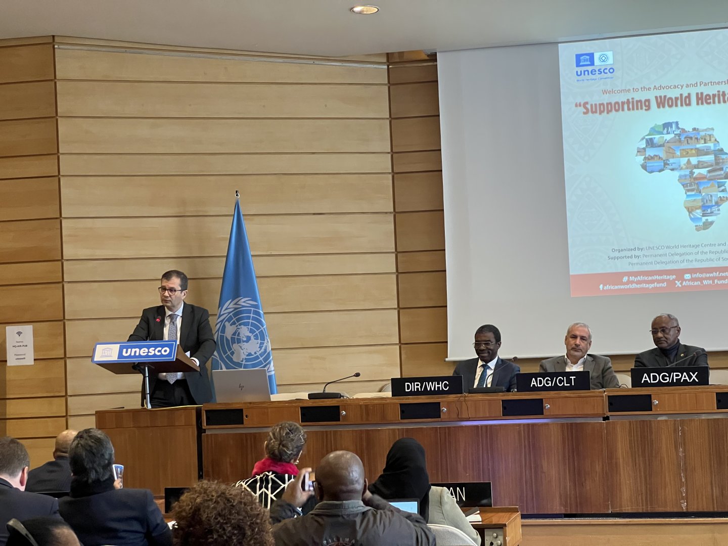 UNESCO-da “Afrikada dünya irsinin dəstəklənməsi” adlı tədbir keçirilib (FOTO/VİDEO)