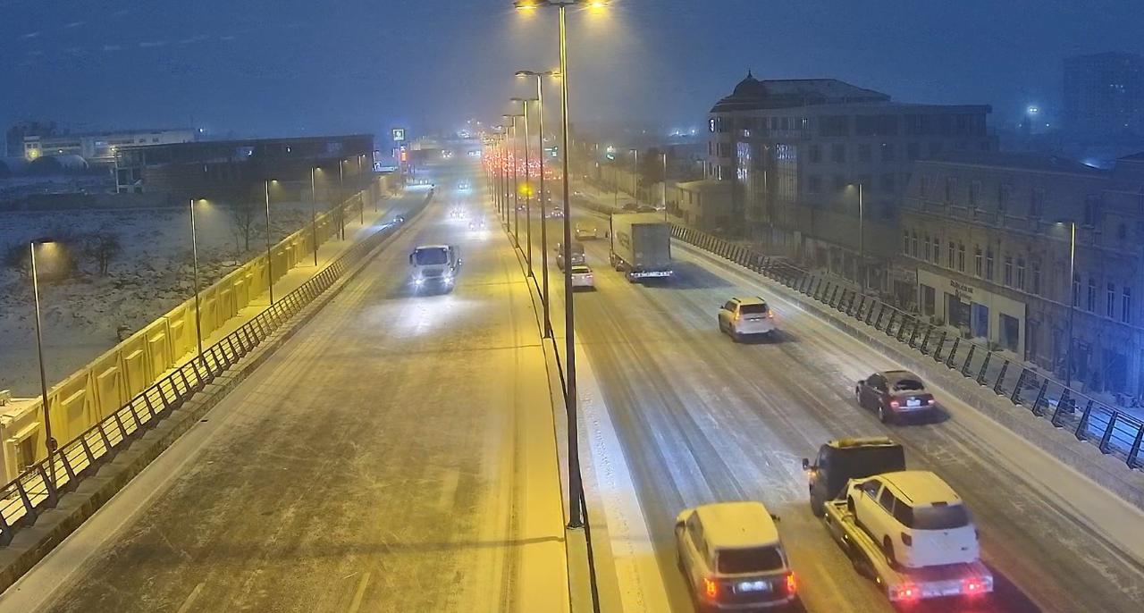 Bakının bu küçələrində nəqliyyat sıxlığı hələ də davam edir - SİYAHI (FOTO)