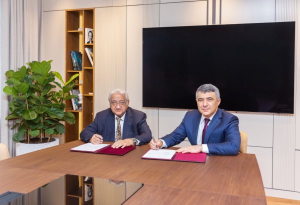 Məhkəmə-Hüquq Şurası ilə Milli Aviasiya Akademiyası arasında Anlaşma Memorandumu imzalanıb (FOTO)