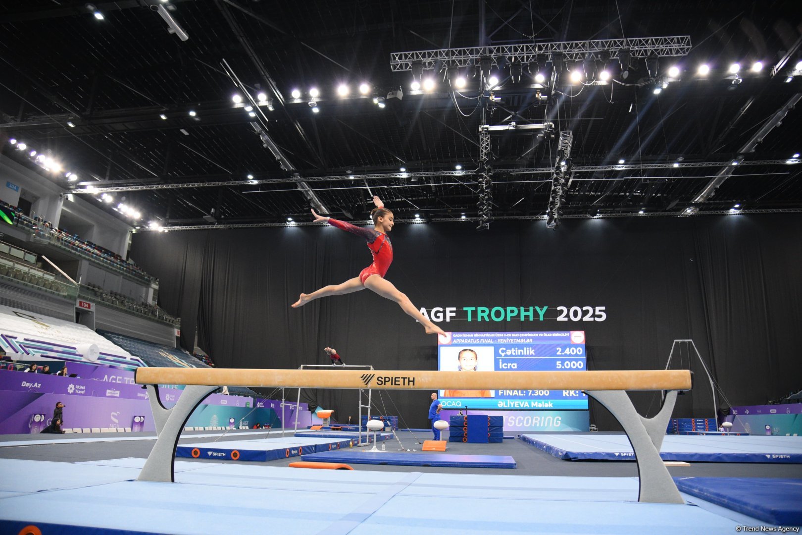 Milli Gimnastika Arenasında gimnastika yarışları davam edir (FOTO)