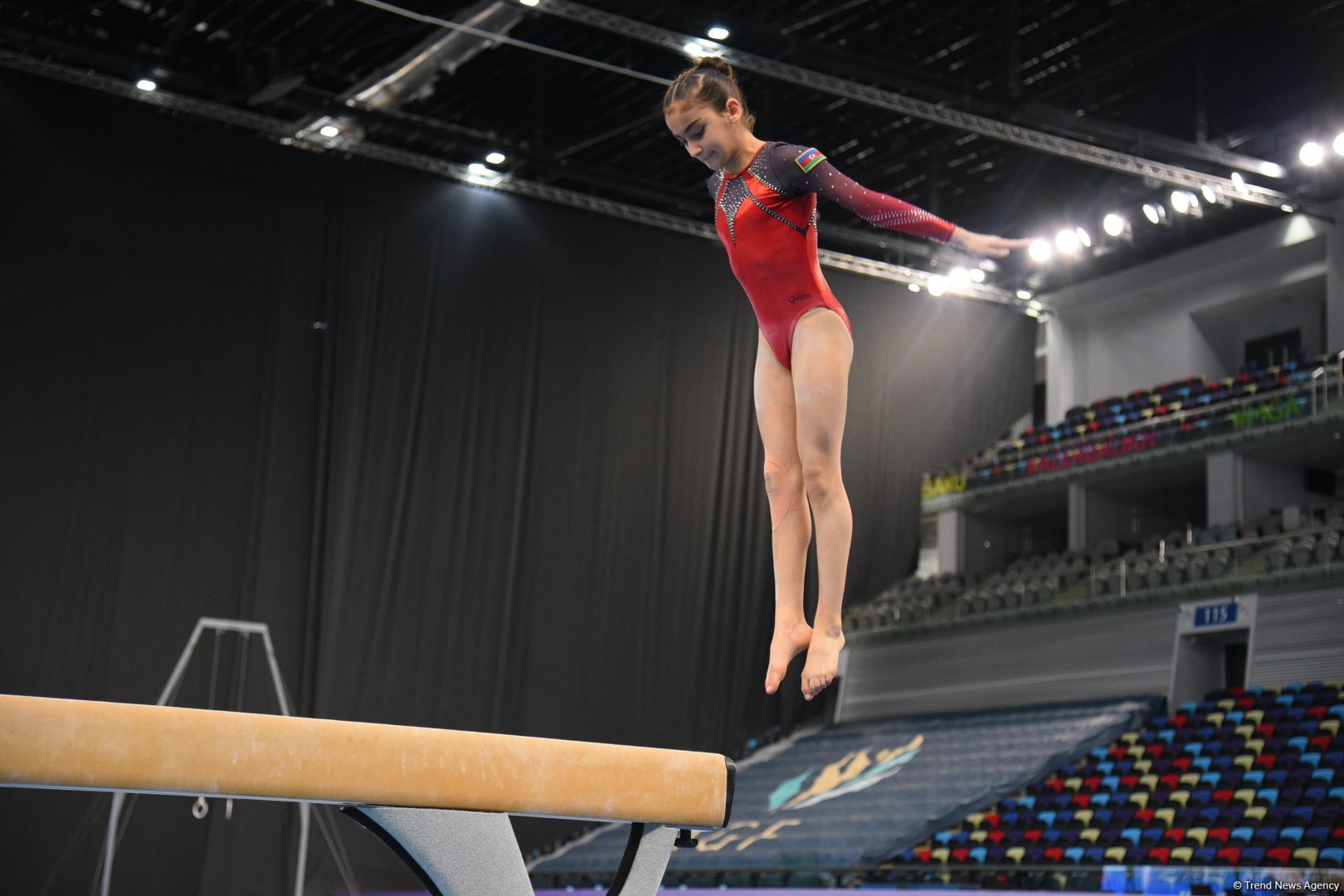 Milli Gimnastika Arenasında gimnastika yarışları davam edir (FOTO)