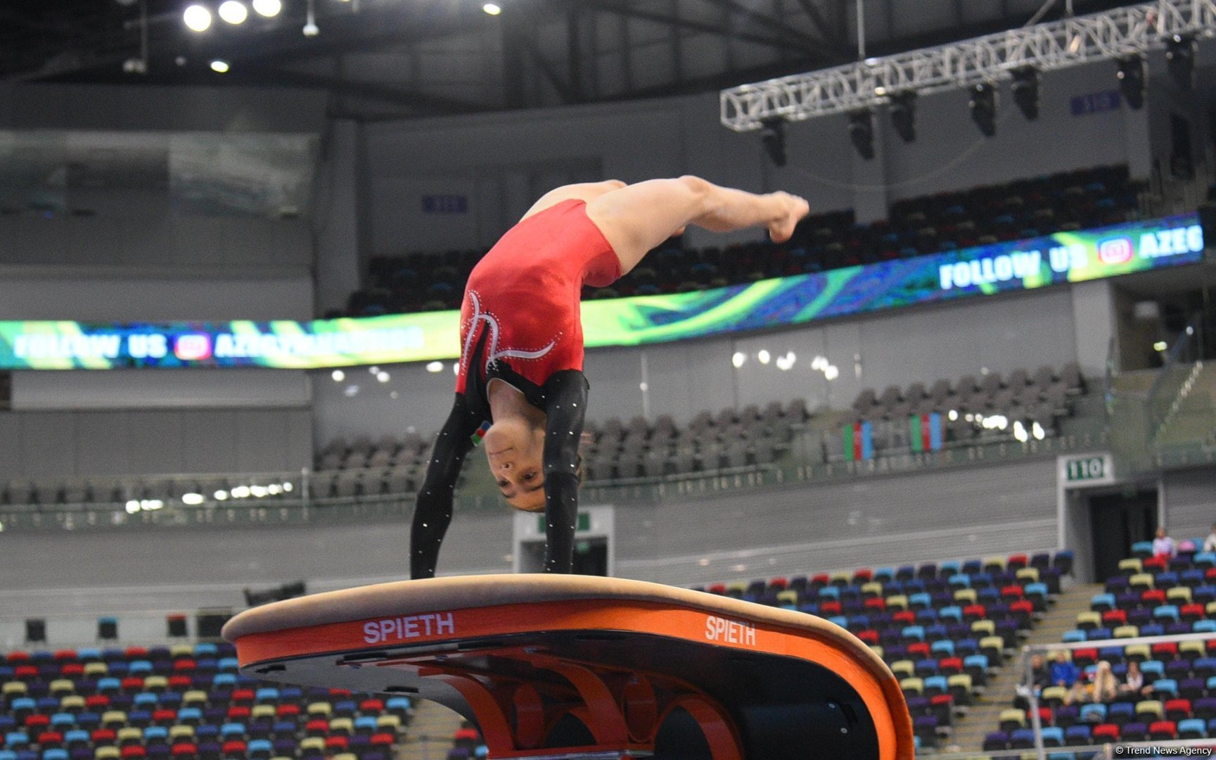 Milli Gimnastika Arenasında gimnastika yarışları davam edir (FOTO)