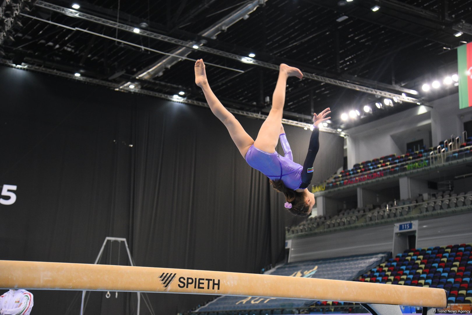 Milli Gimnastika Arenasında gimnastika yarışları davam edir (FOTO)