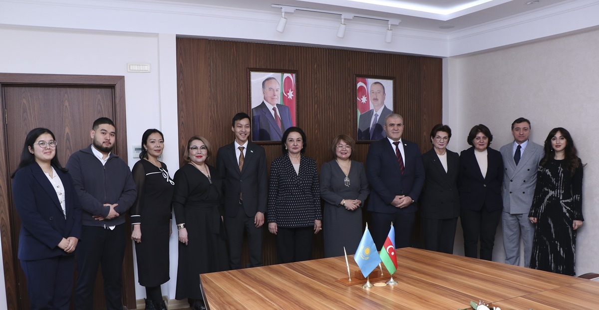 AzMİU-da Qazaxıstan Universitetləri ilə əməkdaşlıq görüşü keçirilib (FOTO)