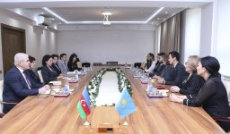 AzMİU-da Qazaxıstan Universitetləri ilə əməkdaşlıq görüşü keçirilib (FOTO)