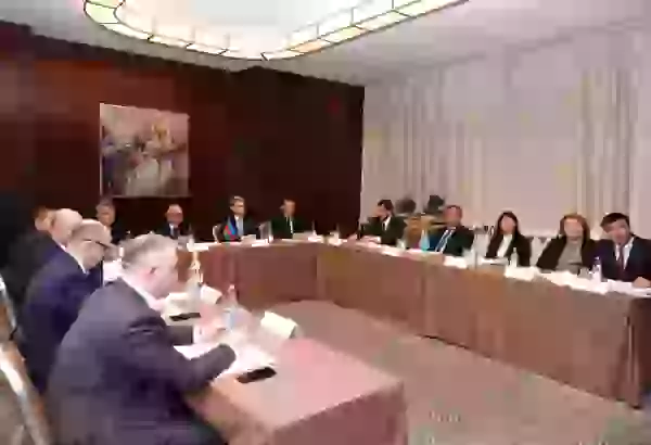 Azərbaycan, Qazaxıstan və Gürcüstan Orta Dəhlizin potensialından daha səmərəli istifadə imkanlarını dəyərləndiriblər