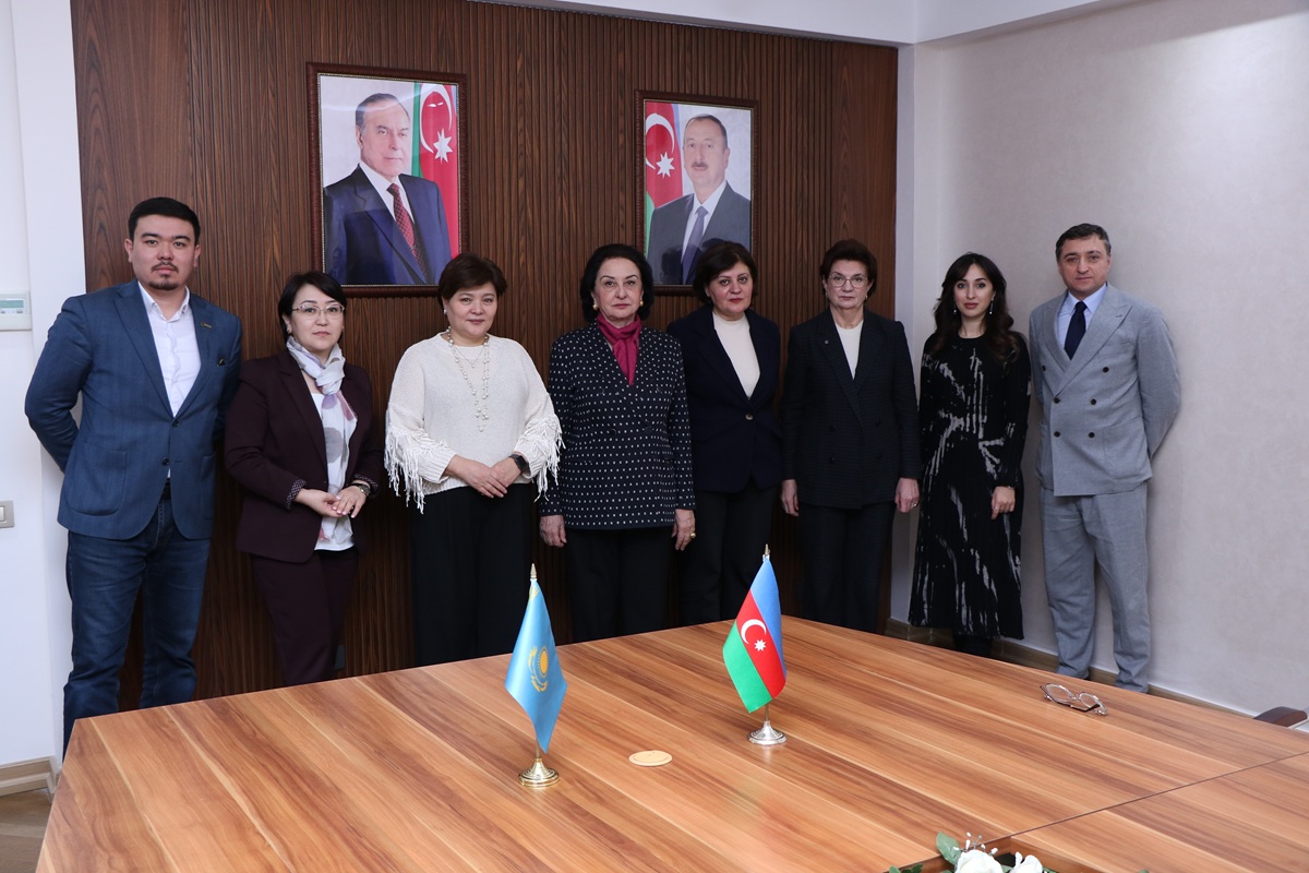 AzMİU və Qızıl Orda Korkut Ata Dövlət Universiteti arasında akademik əməkdaşlıq müzakirə edilib (FOTO)