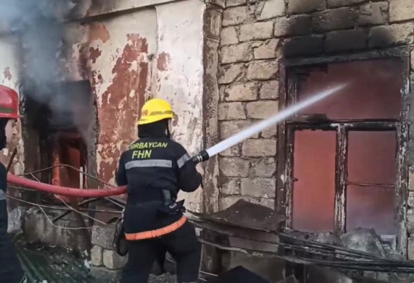 Xətaidə baş vermiş yanğın söndürülüb (ƏLAVƏ OLUNUB) (FOTO)