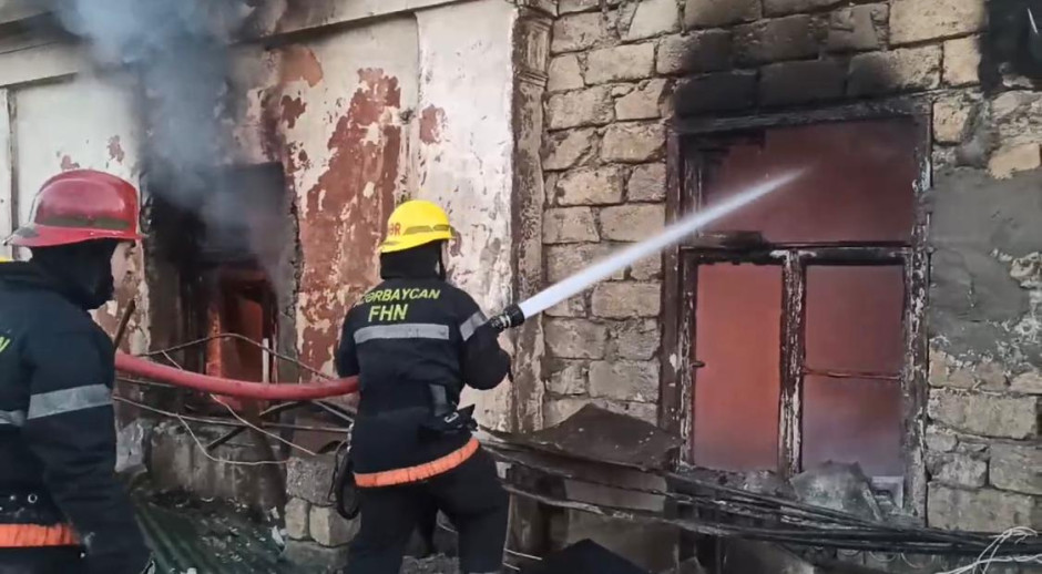 Xətaidə baş vermiş yanğın söndürülüb (ƏLAVƏ OLUNUB) (FOTO)