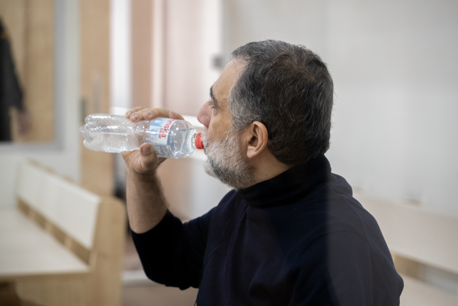 Ruben Vardanyanın votsapda və teleqramda apardığı gizli danışıqlar məhkəmə zalında nümayiş etdirilib (FOTO)