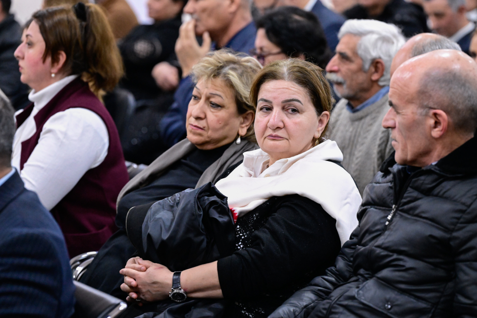 Ruben Vardanyanın votsapda və teleqramda apardığı gizli danışıqlar məhkəmə zalında nümayiş etdirilib (FOTO)