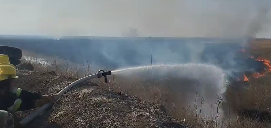 Ermənistanın Naxçıvanla sərhəddə törətdiyi yanğın söndürülüb (FOTO/VİDEO)