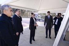 Birinci vitse-prezident Mehriban Əliyeva Gəncə Memorial Kompleksinin layihəsi ilə tanış olub (FOTO)