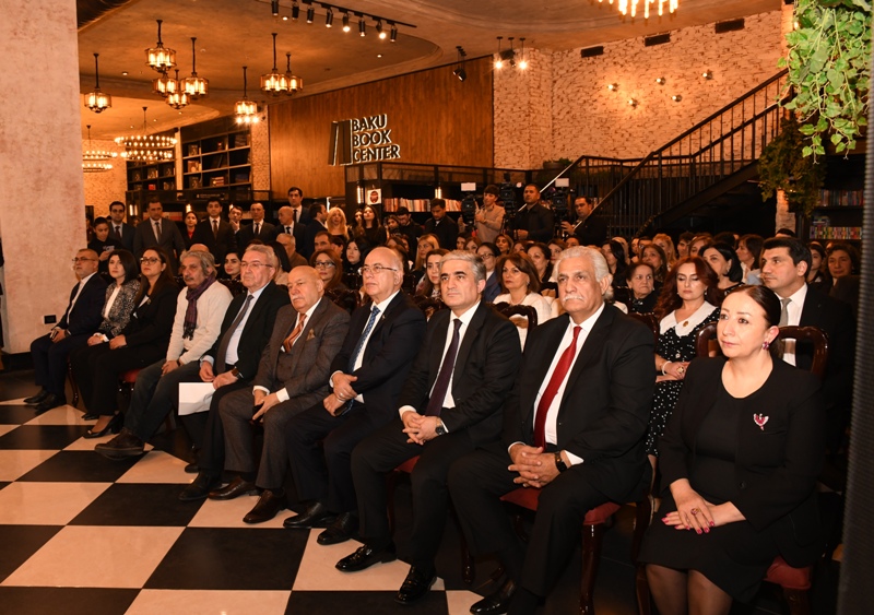 Tanınmış maarifçi və ziyalı Həbib bəy Mahmudbəyovun 160 illik yubileyi qeyd edilib (FOTO)