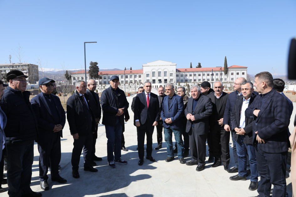 Siyasi proseslərdə iştirak edən tərəflər arasında sağlam siyasi dialoq ənənələri daha da dərinləşdirilir (FOTO)