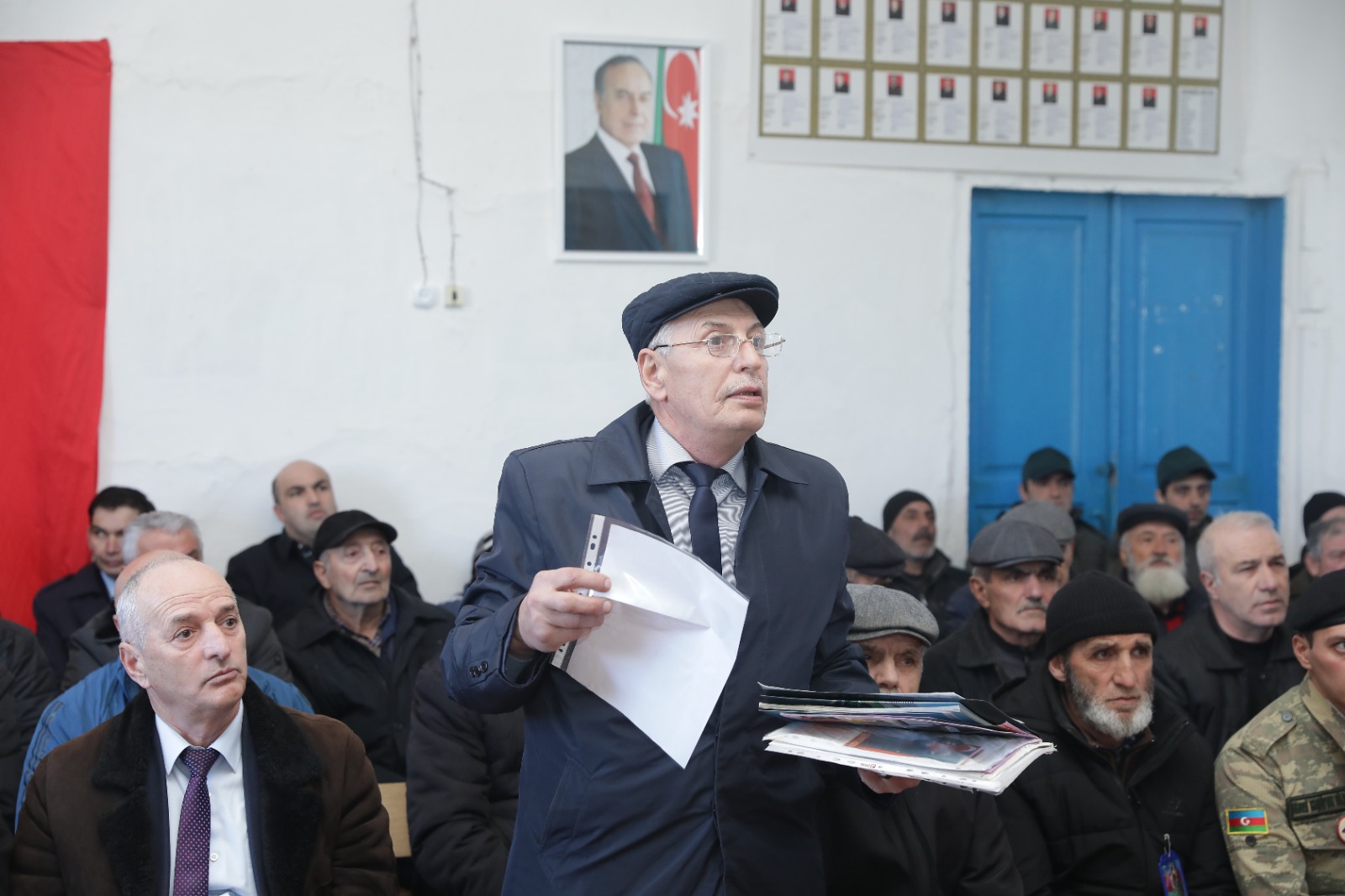 Xaçmazın Xanoba kəndində səyyar qəbul keçirilib (FOTO)