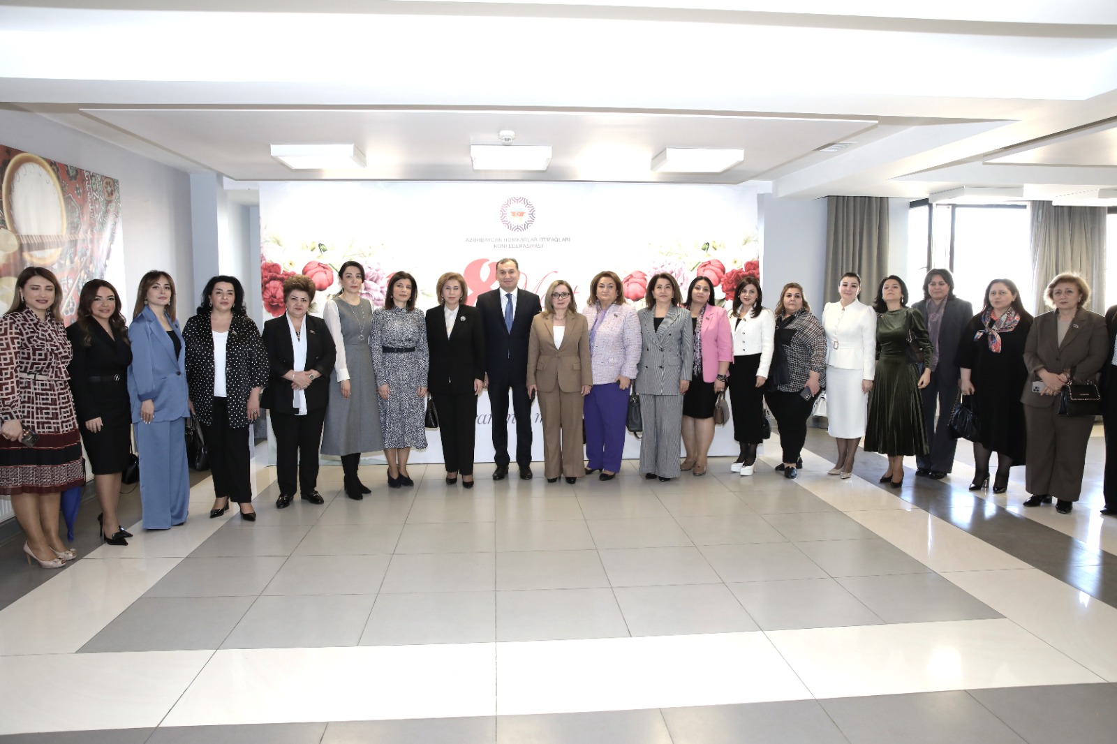 AHİK tərəfindən Beynəlxalq Qadınlar Günü münasibətilə "Muğamın sehrli dünyası" konsert proqramı təşkil olunub (FOTO)