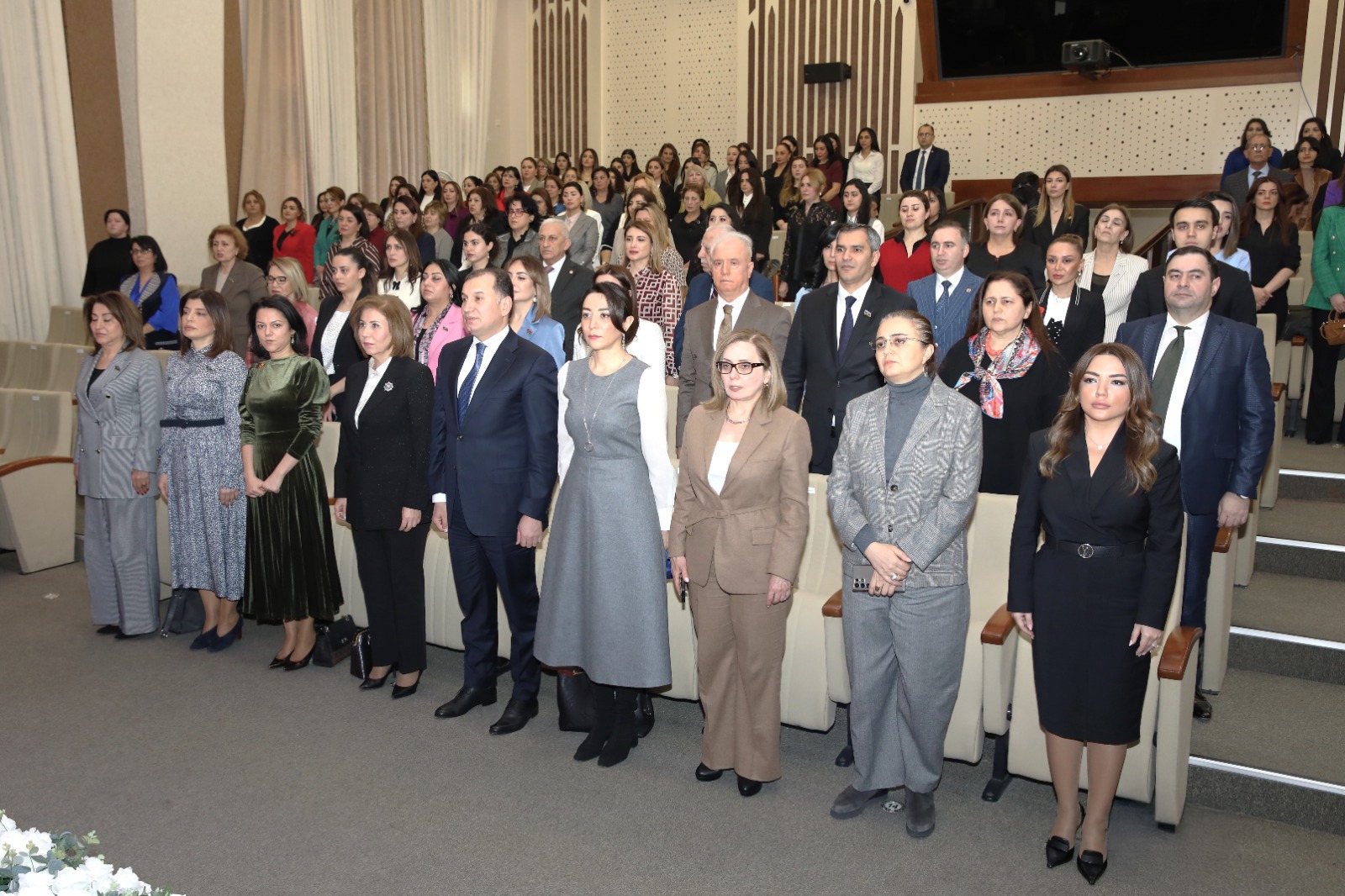 AHİK tərəfindən Beynəlxalq Qadınlar Günü münasibətilə "Muğamın sehrli dünyası" konsert proqramı təşkil olunub (FOTO)