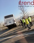 Bakıda sərnişin avtobusu qəzaya uğrayıb (FOTO/VİDEO)