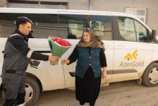 “AzerGold” QSC Beynəlxalq Qadınlar Günü münasibətilə şəhid analarını ziyarət edib (FOTO)