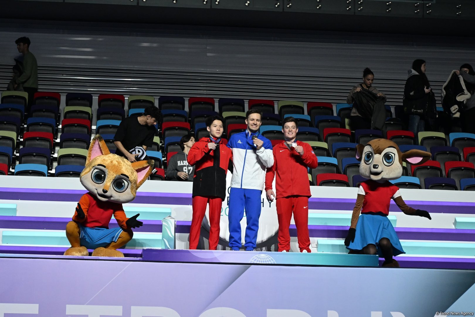 Azərbaycan gimnastı Dünya Kubokunda qızıl medal qazanıb (FOTO)