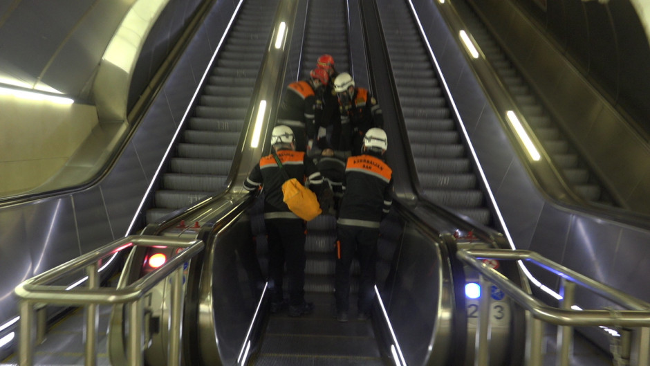 Fövqəladə Hallar Nazirliyi tərəfindən metroda təlim keçirilib (FOTO/VİDEO)