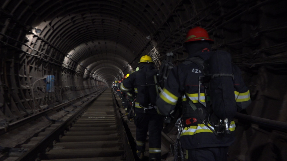 Fövqəladə Hallar Nazirliyi tərəfindən metroda təlim keçirilib (FOTO/VİDEO)