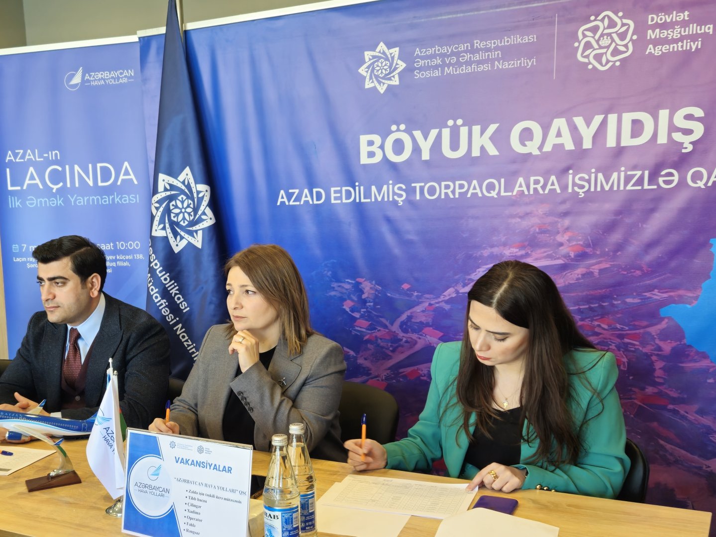 Laçın hava limanına işə qəbul ilə bağlı əmək yarmarkası təşkil olundu (FOTO)