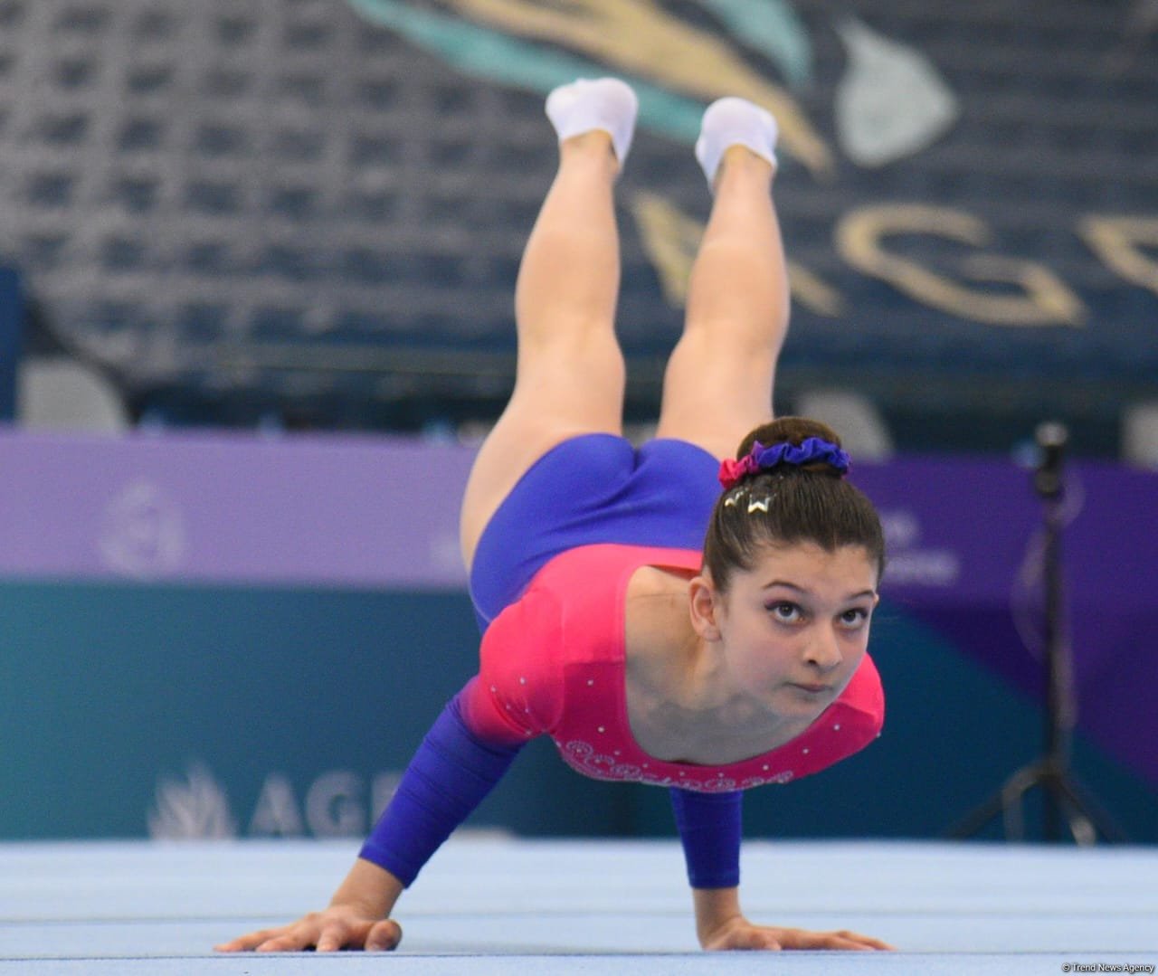 Akrobatika gimnastikası üzrə 30-cu ölkə birinciliyi və Bakı çempionatı start götürüb (FOTO)