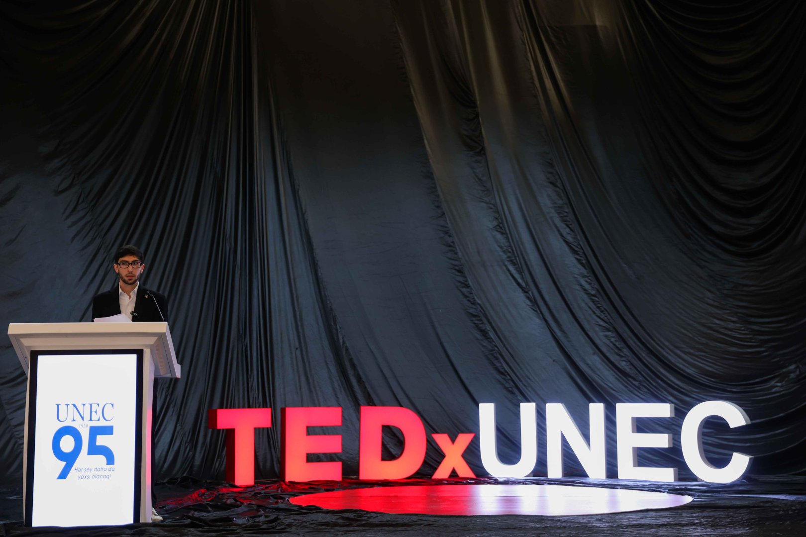 UNEC-in 95 illik yubileyinə həsr olunan TEDx konfransı keçirilib (FOTO)